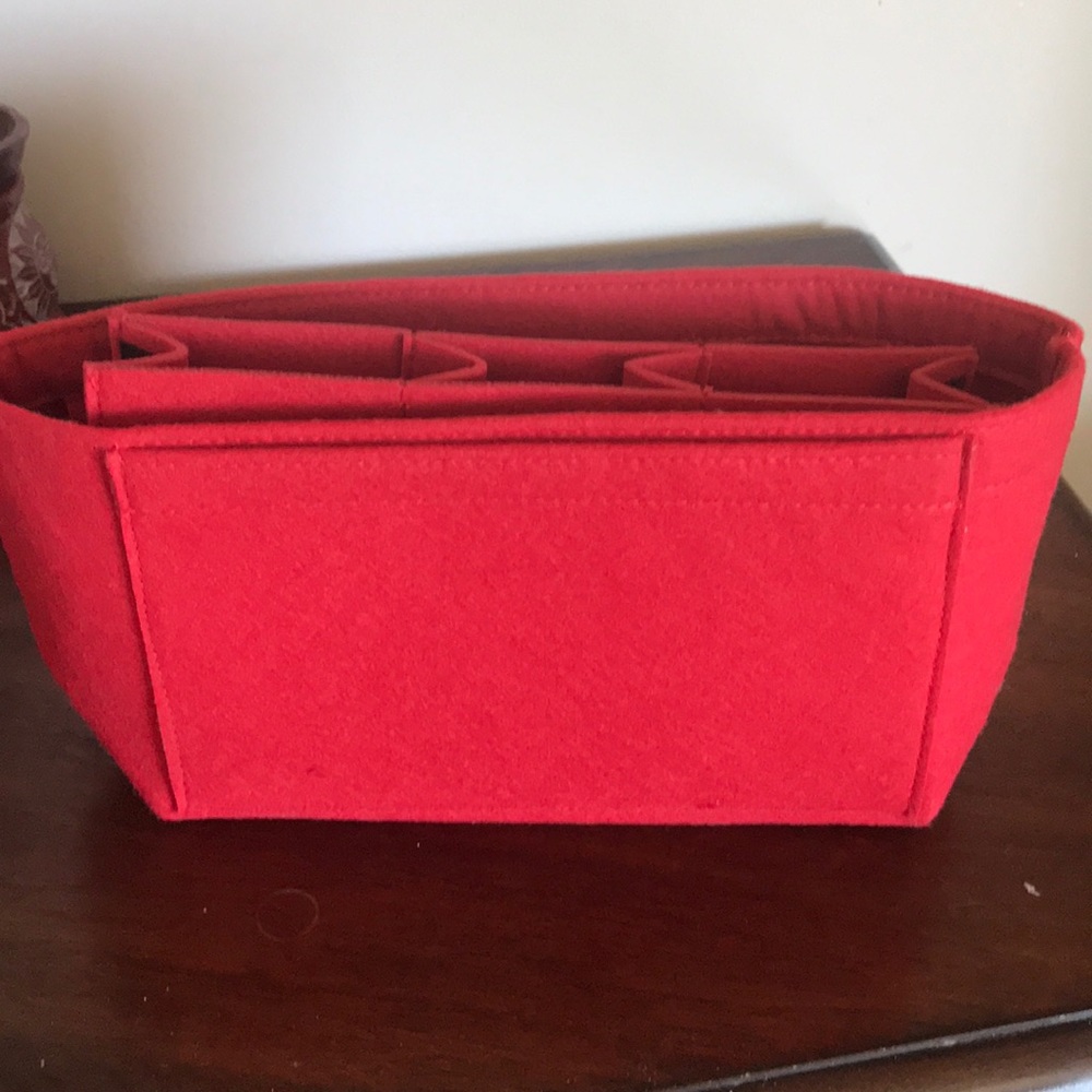 Red purse organizer